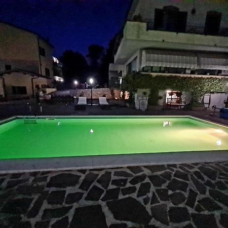 Bed and Breakfast Lucky Garden Беванья Экстерьер фото