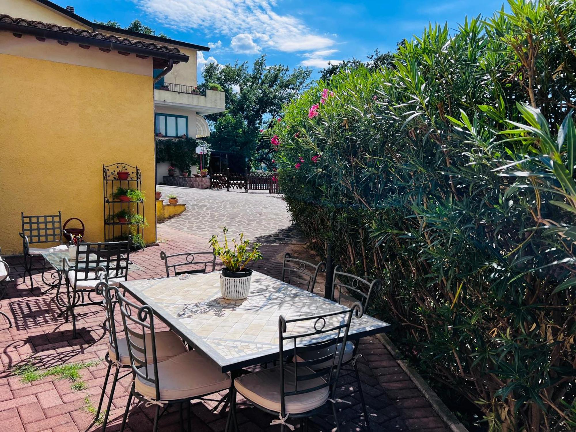Bed and Breakfast Lucky Garden Беванья Экстерьер фото